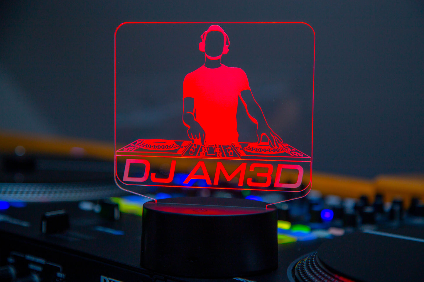 Tischlampe für DJs mit DJ Name LED Nachtlicht aus Acryl